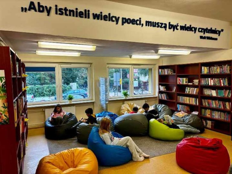 📚✨ Nowy wygląd naszej biblioteki szkolnej! ✨📚