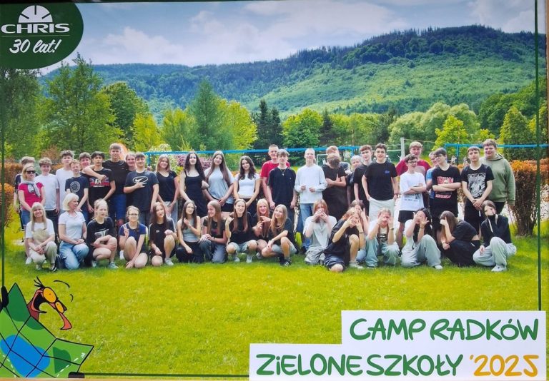Zielona szkoła klas 8e i 8f w Camp Radków – czerwiec 2025 🌲🌲🌲