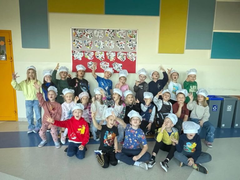 🍎 Śniadaniowa Moc Energii w klasach 1–3! 🌞🥪