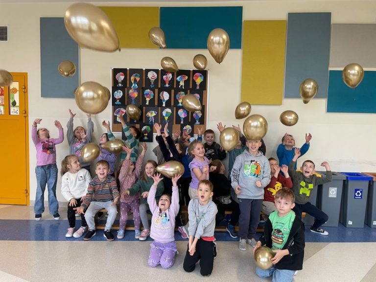 Klasa 1e świętuje Tydzień Tolerancji i Życzliwości 💛🤝