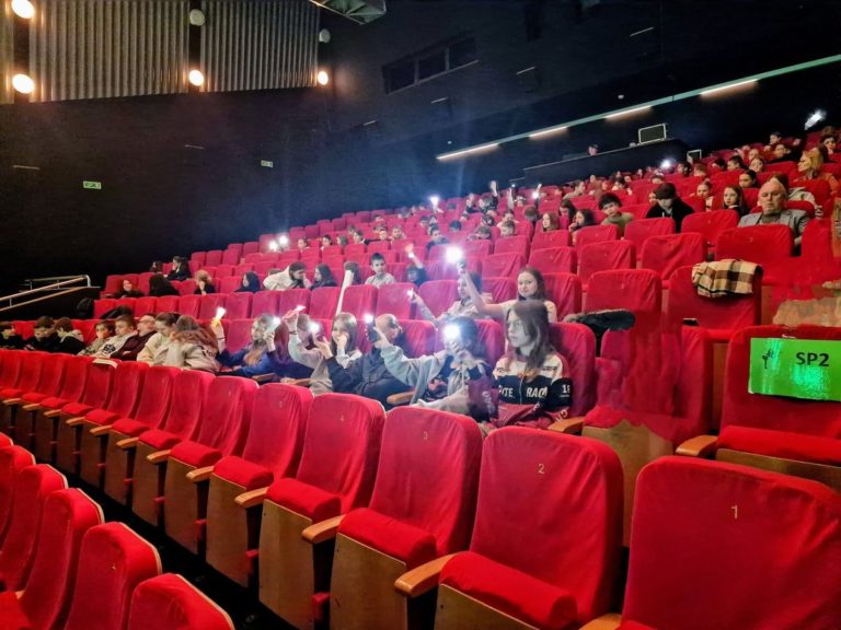 SUKCESY NASZYCH UCZNIÓW W KONKURSACH PIOSENKI ANGLOJĘZYCZNEJ